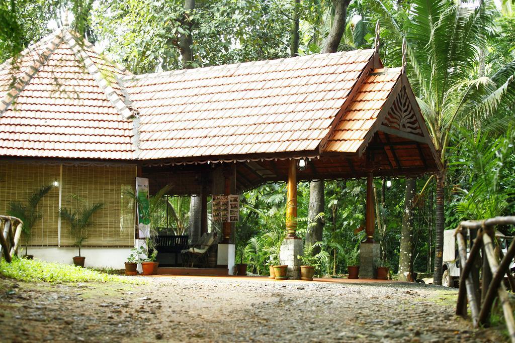 Отель Soma Birds Lagoon Kotamangalam Экстерьер фото